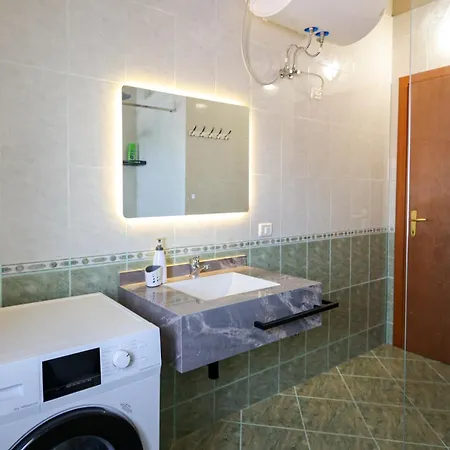 Apartamento Rooftop With Balcony Next To Fafa *