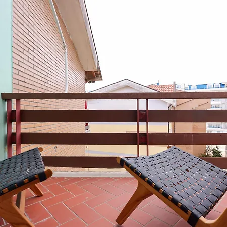 Apartamento Rooftop With Balcony Next To Fafa Golem (Tirana)